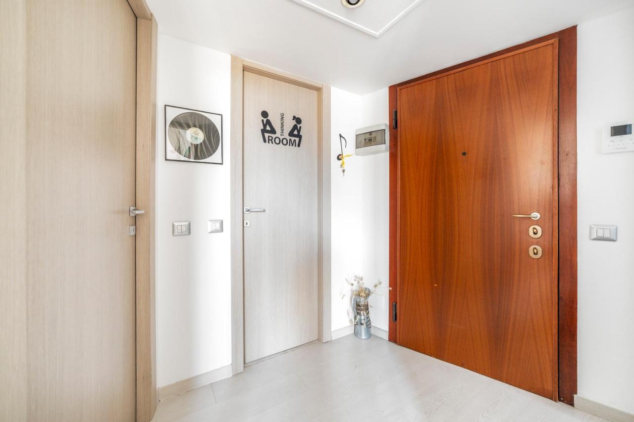 Precotto Comfortable Flat With Balcony Apartment มิลาน ภายนอก รูปภาพ